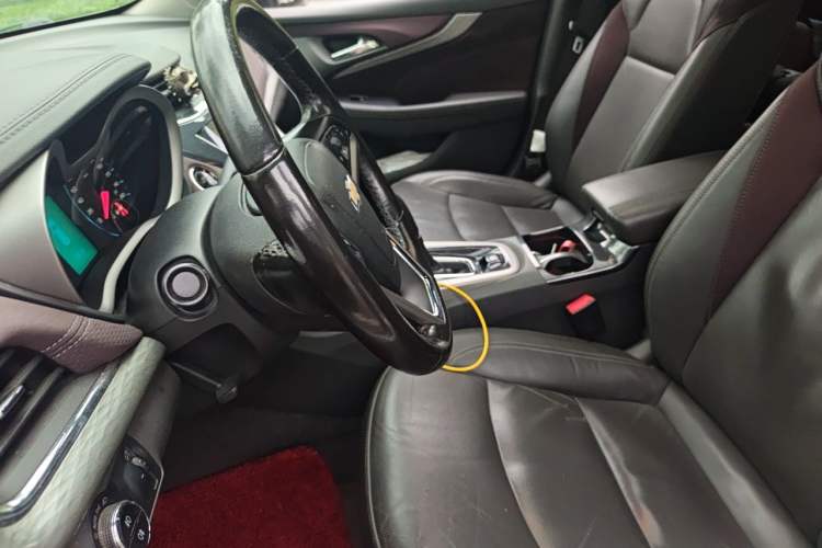Used Chevrolet Malibu 2017 1.5T Automatic Luxury Edition Left Front Seat