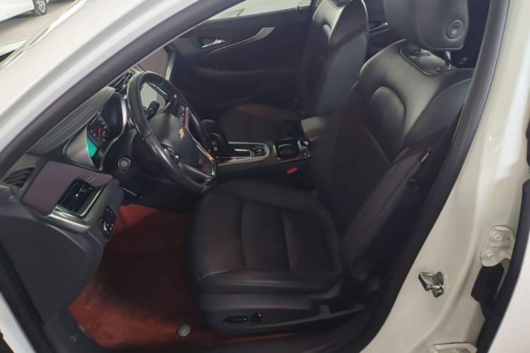 Used Chevrolet Malibu 2017 1.5T Automatic Luxury Edition Left Front Seat
