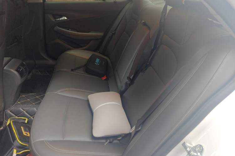 Used Chevrolet Malibu 2017 1.5T Automatic Luxury Edition Left Rear Seat
