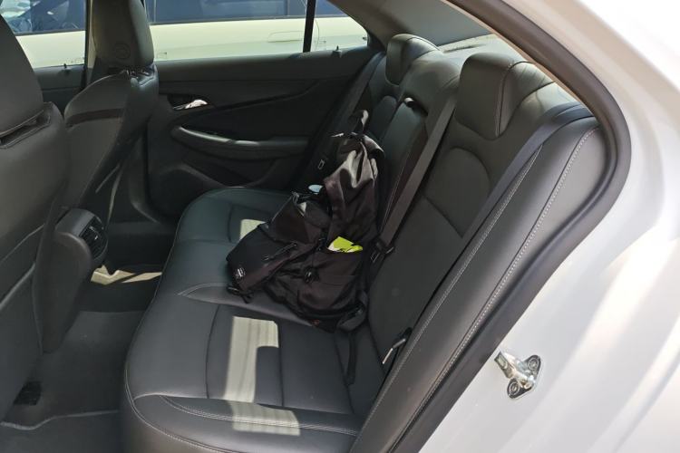 Used Chevrolet Malibu 2017 1.5T Automatic Luxury Edition Left Rear Seat