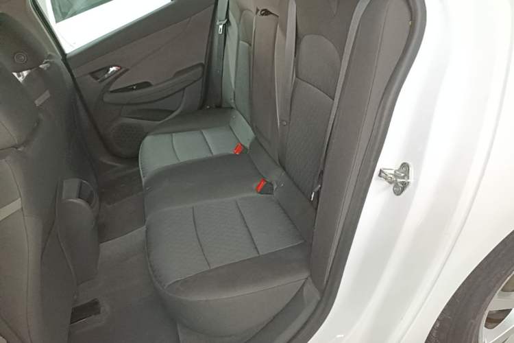 Used Chevrolet Malibu 2017 1.5T Automatic Comfort Edition Left Rear Seat