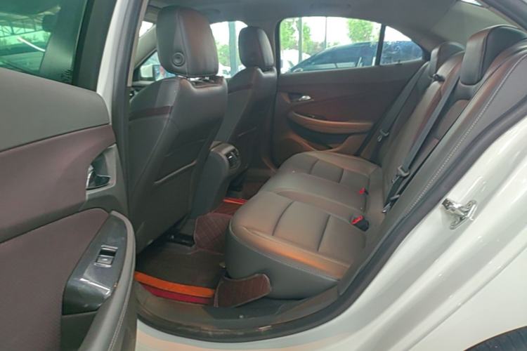 Used Chevrolet Malibu 2017 1.5T Automatic Luxury Edition Left Rear Seat