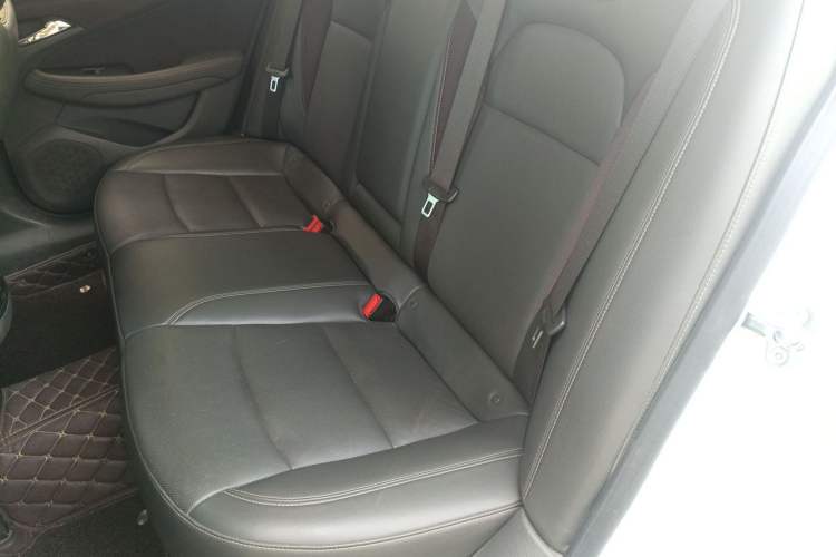 Used Chevrolet Malibu 2017 1.5T Automatic Luxury Edition Left Rear Seat