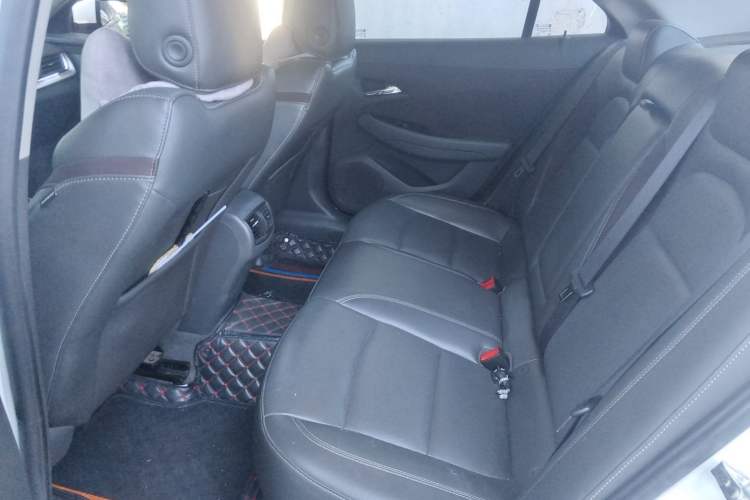 Used Chevrolet Malibu 2017 1.5T Automatic Luxury Edition Left Rear Seat
