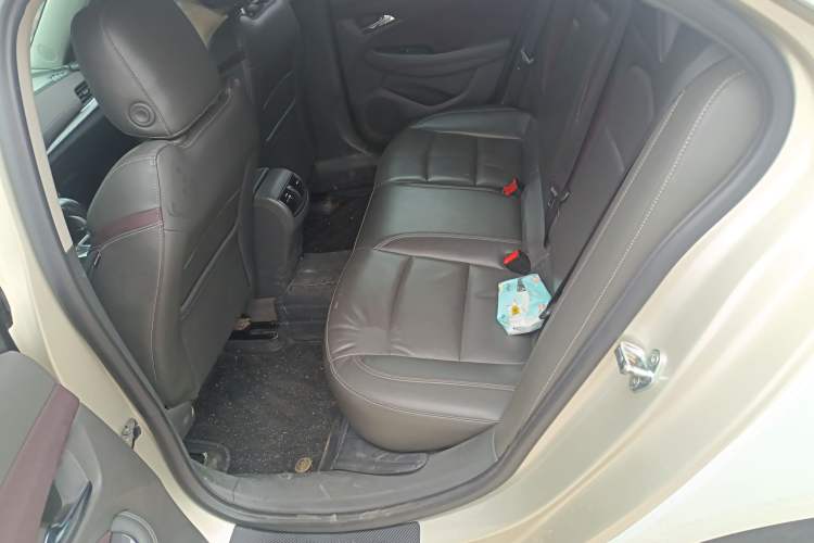 Used Chevrolet Malibu 2017 1.5T Automatic Luxury Edition Left Rear Seat