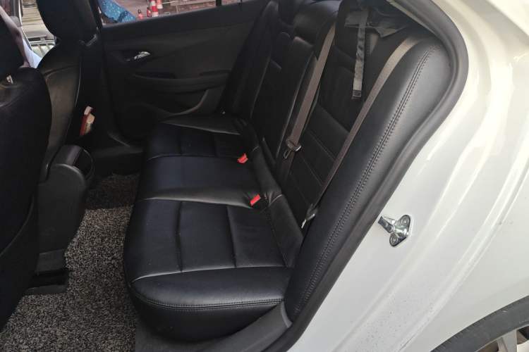 Used Chevrolet Malibu 2017 1.5T Automatic Comfort Edition Left Rear Seat