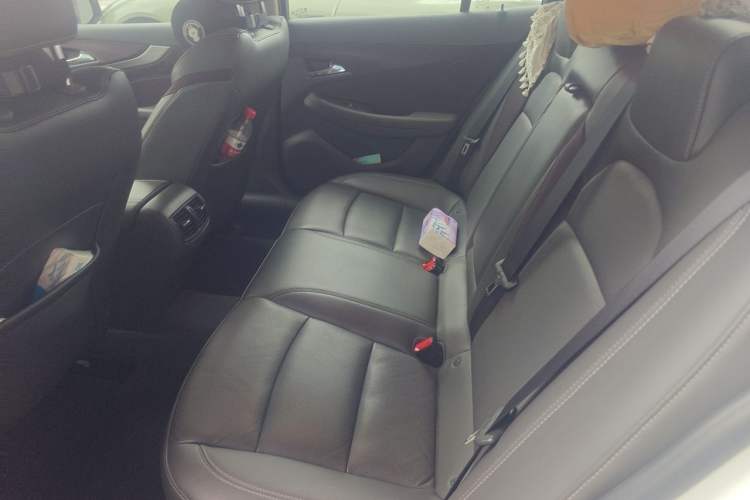 Used Chevrolet Malibu 2017 1.5T Automatic Luxury Edition Left Rear Seat