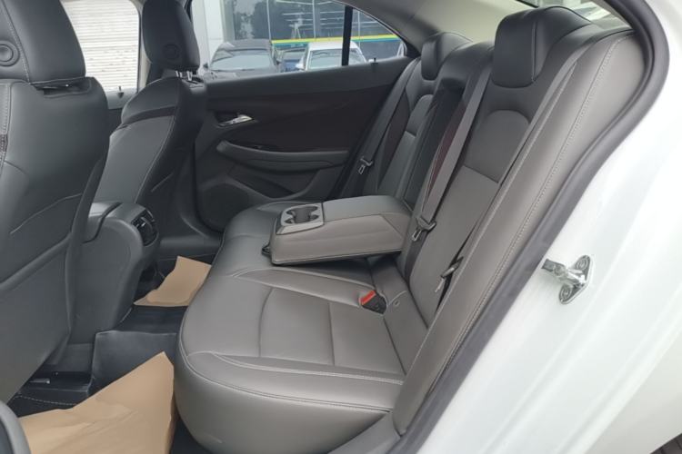 Used Chevrolet Malibu 2017 1.5T Automatic Luxury Edition Left Rear Seat