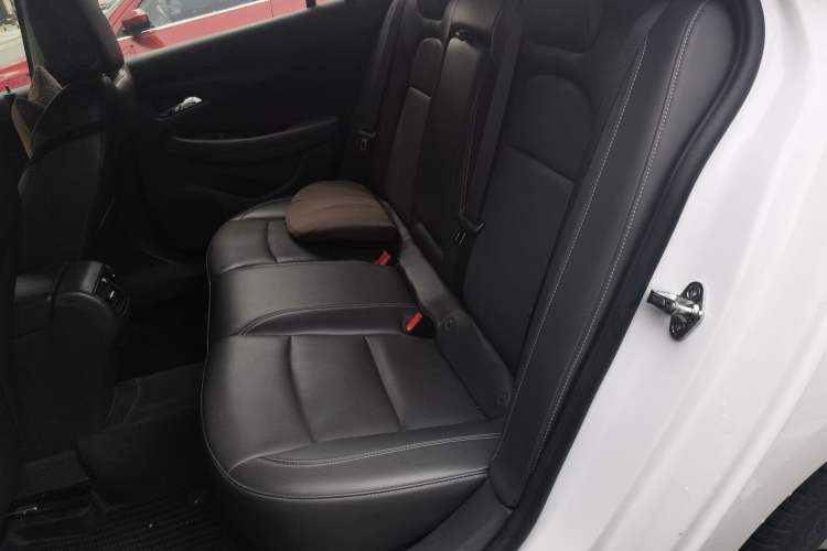 Used Chevrolet Malibu 2017 1.5T Automatic Luxury Edition Left Rear Seat