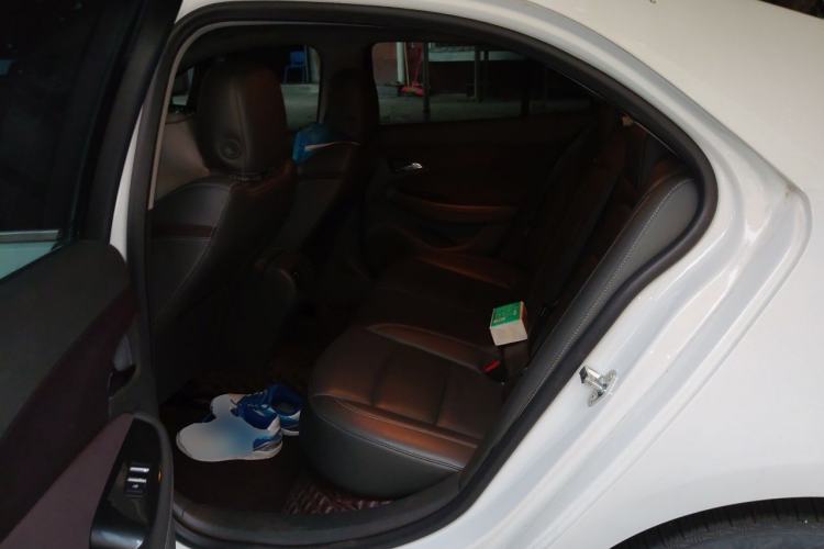 Used Chevrolet Malibu 2017 1.5T Automatic Luxury Edition Left Rear Seat