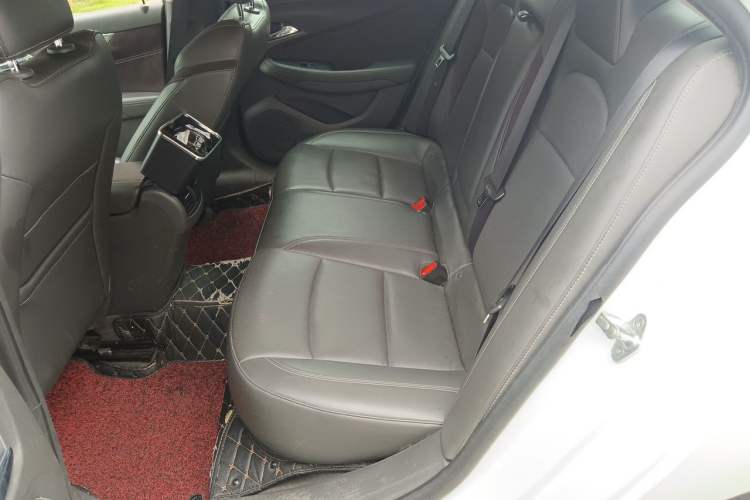 Used Chevrolet Malibu 2017 1.5T Automatic Luxury Edition Left Rear Seat