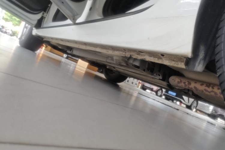Used Chevrolet Malibu 2017 1.5T Automatic Comfort Edition Left Side Sill