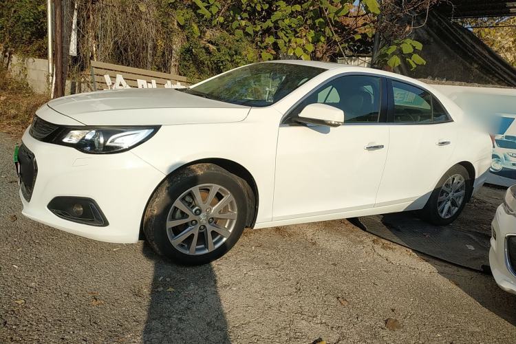 Used Chevrolet Malibu 2017 1.5T Automatic Luxury Edition Left Side
