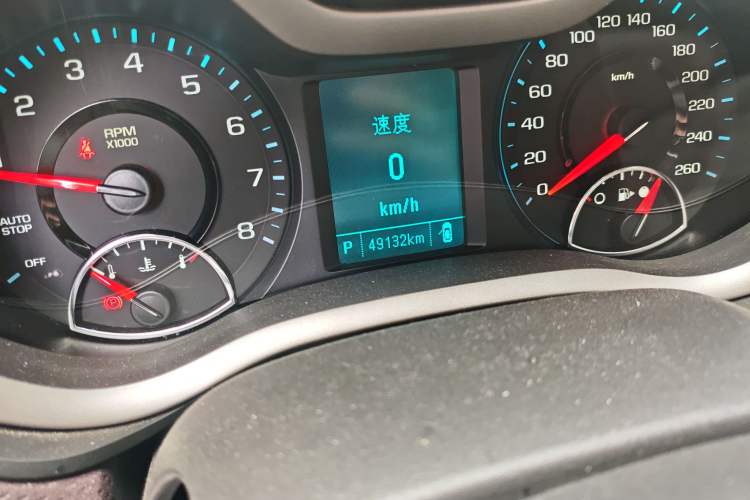 Used Chevrolet Malibu 2017 1.5T Automatic Luxury Edition Odometer Close Up