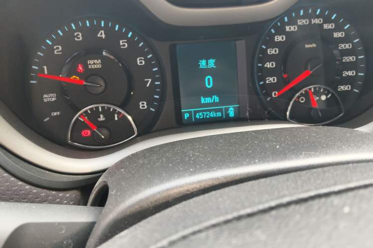 Used Chevrolet Malibu 2017 1.5T Automatic Luxury Edition Odometer Close Up