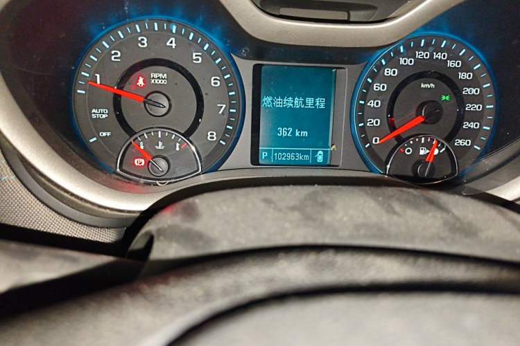 Used Chevrolet Malibu 2017 1.5T Automatic Comfort Edition Odometer Close Up