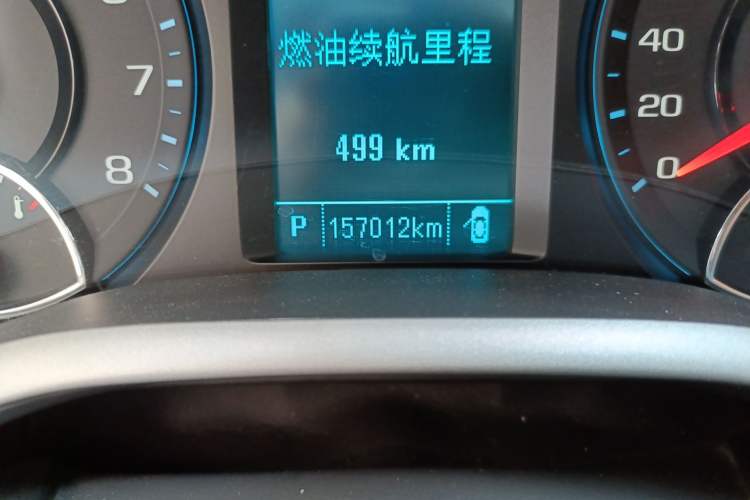 Used Chevrolet Malibu 2017 1.5T Automatic Luxury Edition Odometer Close Up