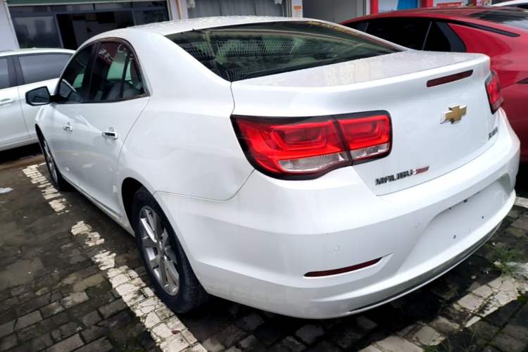Used Chevrolet Malibu 2017 1.5T Automatic Luxury Edition Rear Left 45 Deg