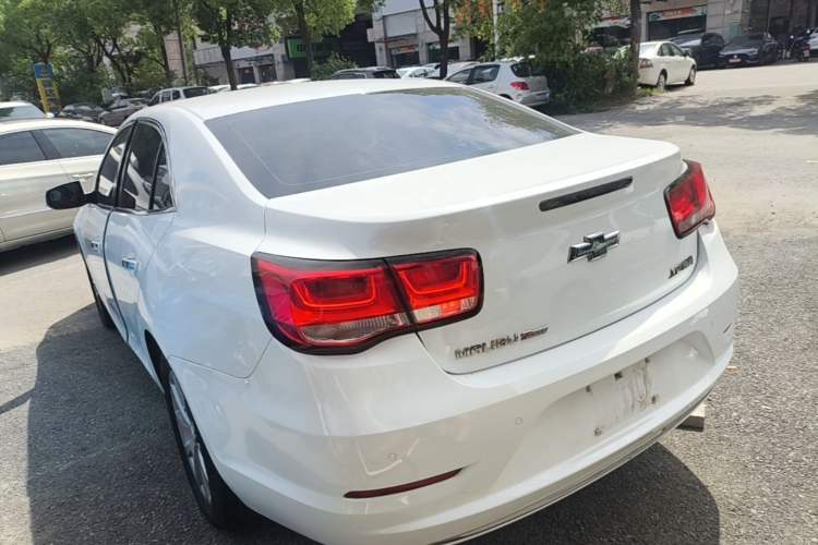Used Chevrolet Malibu 2017 1.5T Automatic Luxury Edition Rear Left 45 Deg