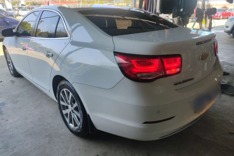 Used Chevrolet Malibu 2017 1.5T Automatic Luxury Edition Rear Left 45 Deg