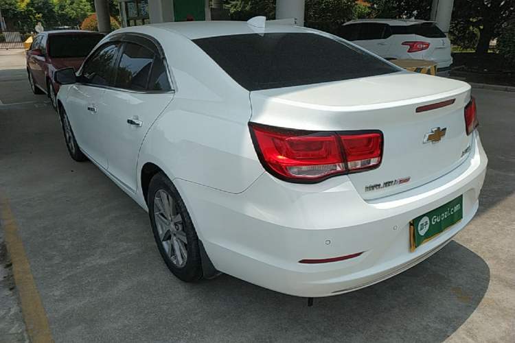 Used Chevrolet Malibu 2017 1.5T Automatic Luxury Edition Rear Left 45 Deg