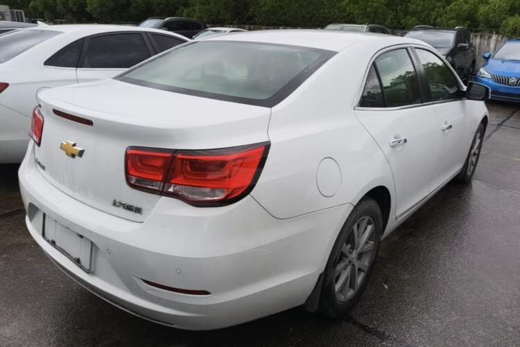 Used Chevrolet Malibu 2017 1.5T Automatic Luxury Edition Rear Right 45 Deg