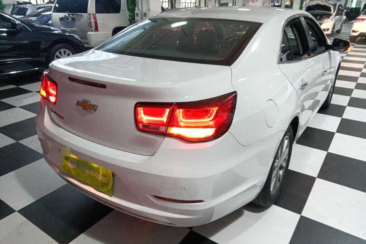 Used Chevrolet Malibu 2017 1.5T Automatic Luxury Edition Rear Right 45 Deg