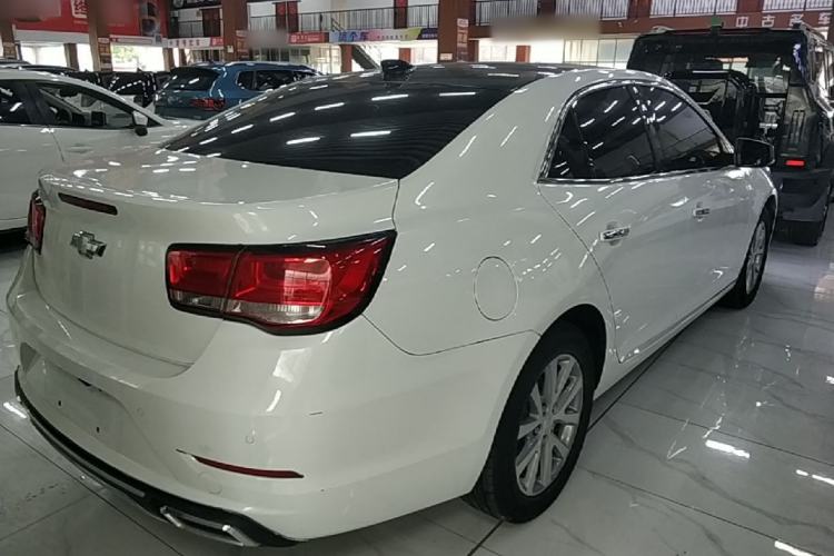 Used Chevrolet Malibu 2017 1.5T Automatic Luxury Edition Rear Right 45 Deg