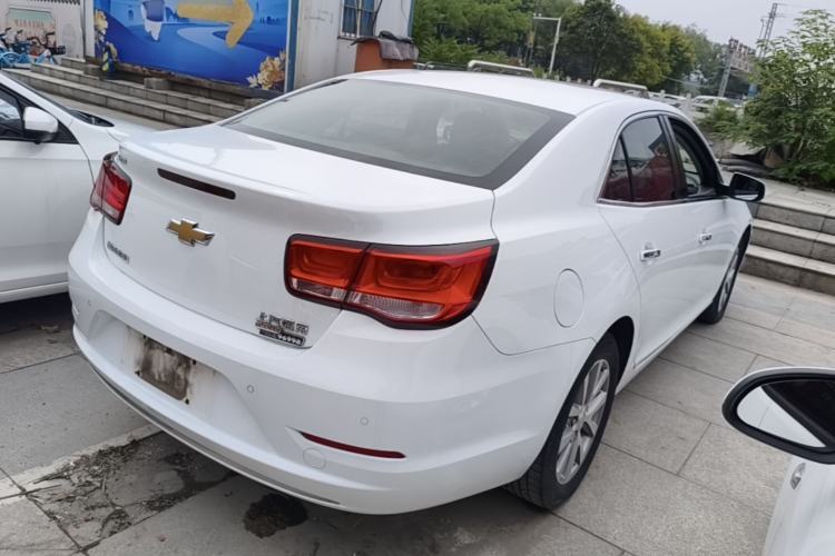 Used Chevrolet Malibu 2017 1.5T Automatic Luxury Edition Rear Right 45 Deg