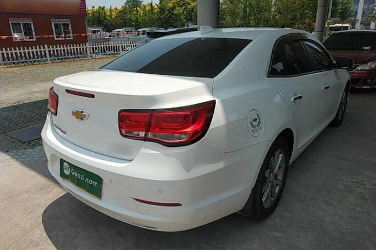 Used Chevrolet Malibu 2017 1.5T Automatic Luxury Edition Rear Right 45 Deg