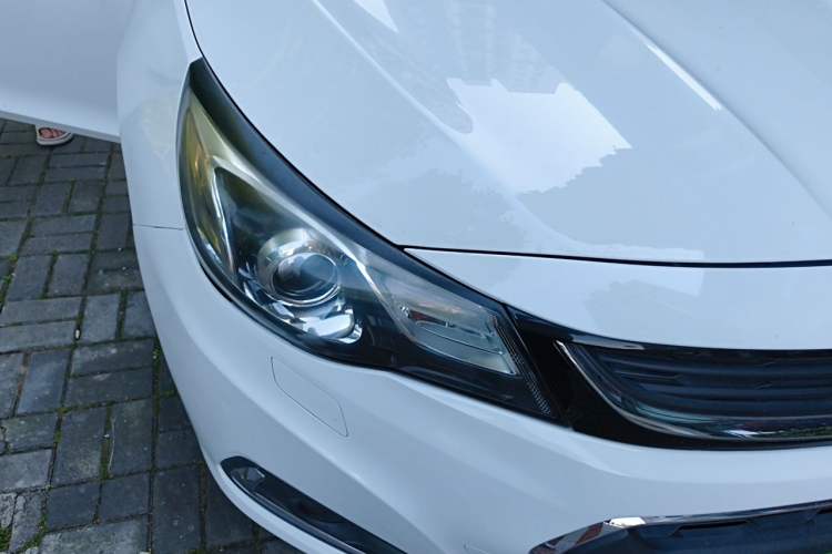 Used Chevrolet Malibu 2017 1.5T Automatic Luxury Edition Right Front Headlight