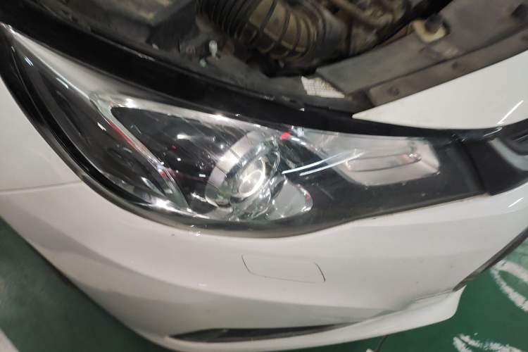 Used Chevrolet Malibu 2017 1.5T Automatic Luxury Edition Right Front Headlight