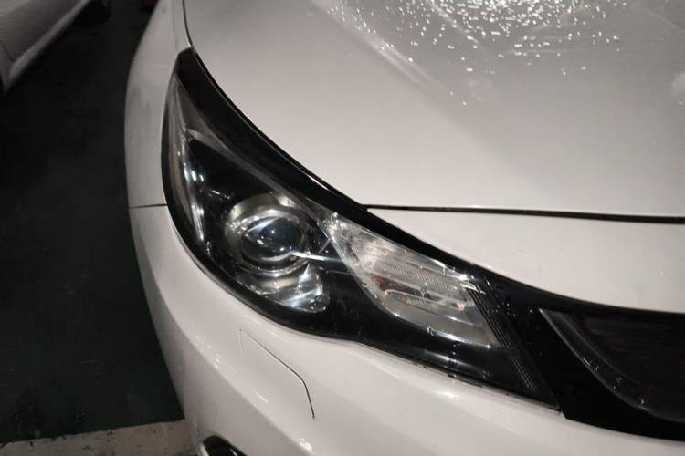 Used Chevrolet Malibu 2017 1.5T Automatic Luxury Edition Right Front Headlight