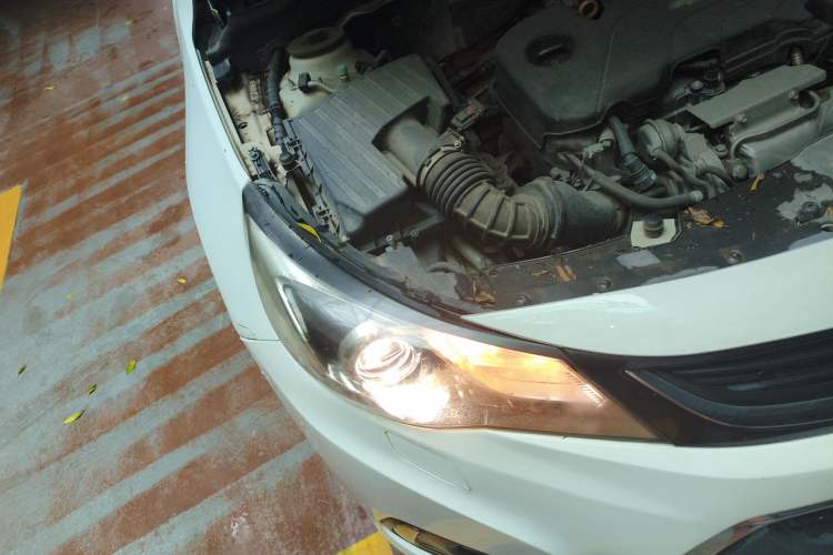Used Chevrolet Malibu 2017 1.5T Automatic Luxury Edition Right Front Headlight
