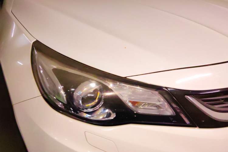 Used Chevrolet Malibu 2017 1.5T Automatic Luxury Edition Right Front Headlight