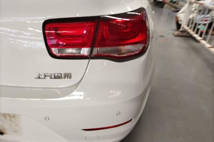 Used Chevrolet Malibu 2017 1.5T Automatic Comfort Edition Right Rear Taillight
