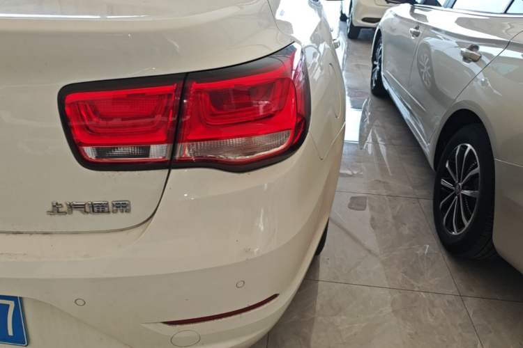 Used Chevrolet Malibu 2017 1.5T Automatic Luxury Edition Right Rear Taillight