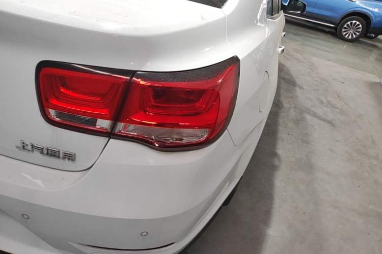 Used Chevrolet Malibu 2017 1.5T Automatic Luxury Edition Right Rear Taillight