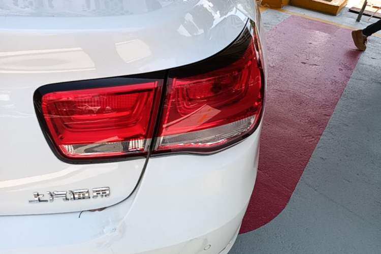 Used Chevrolet Malibu 2017 1.5T Automatic Luxury Edition Right Rear Taillight