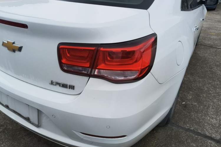 Used Chevrolet Malibu 2017 1.5T Automatic Luxury Edition Right Rear Taillight