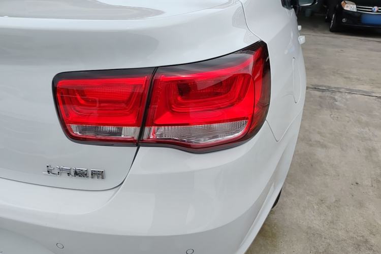 Used Chevrolet Malibu 2017 1.5T Automatic Comfort Edition Right Rear Taillight