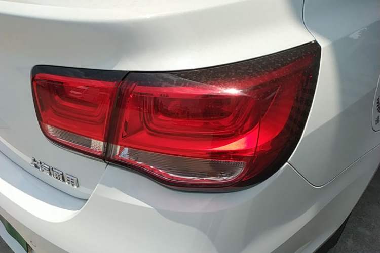 Used Chevrolet Malibu 2017 1.5T Automatic Luxury Edition Right Rear Taillight