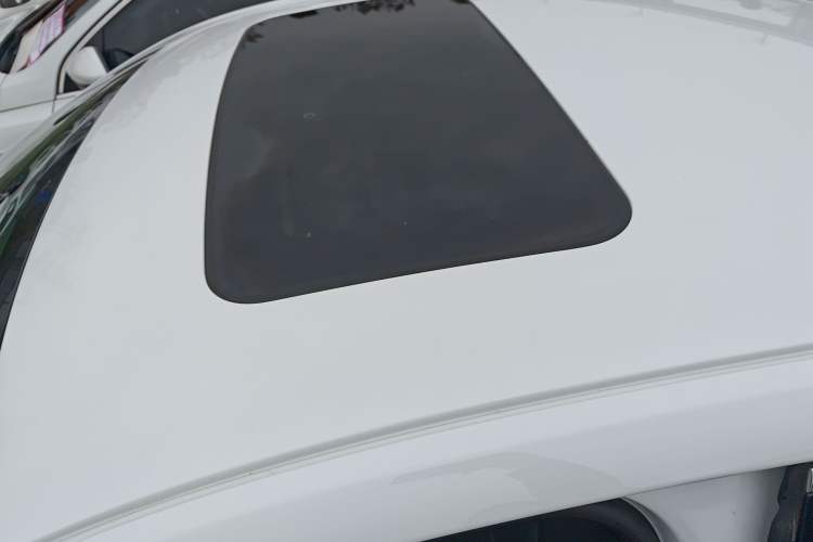 Used Chevrolet Malibu 2017 1.5T Automatic Luxury Edition Roof