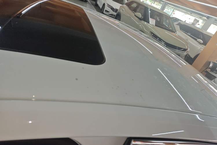 Used Chevrolet Malibu 2017 1.5T Automatic Luxury Edition Roof
