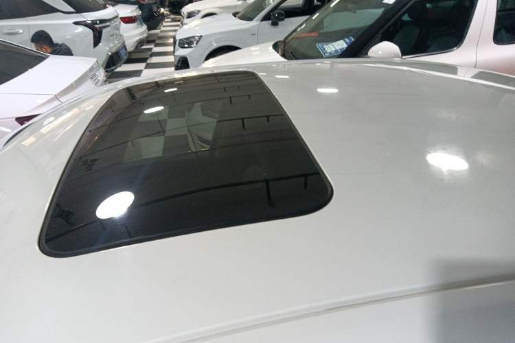 Used Chevrolet Malibu 2017 1.5T Automatic Luxury Edition Roof