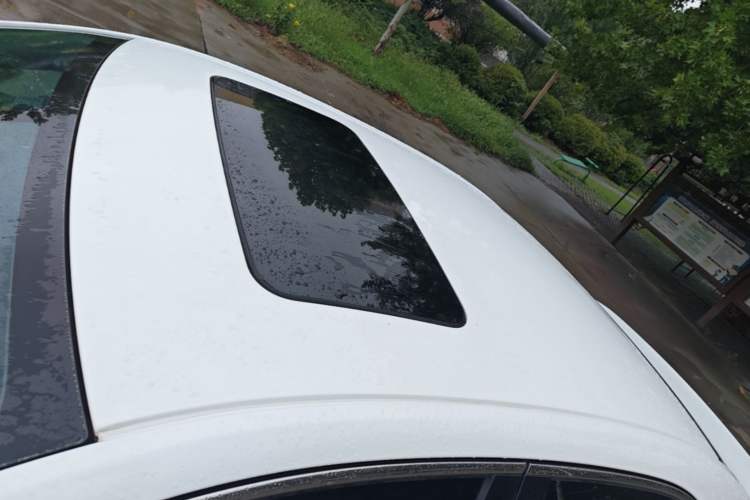 Used Chevrolet Malibu 2017 1.5T Automatic Luxury Edition Roof