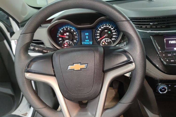 Used Chevrolet Malibu 2017 1.5T Automatic Comfort Edition Steering Wheel