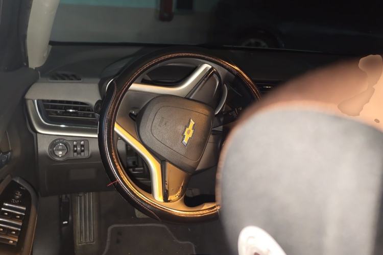 Used Chevrolet Malibu 2017 1.5T Automatic Comfort Edition Steering Wheel