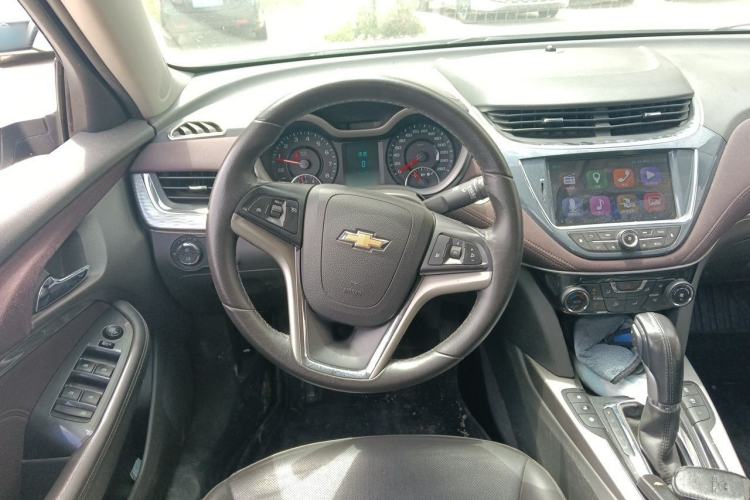 Used Chevrolet Malibu 2017 1.5T Automatic Luxury Edition Steering Wheel