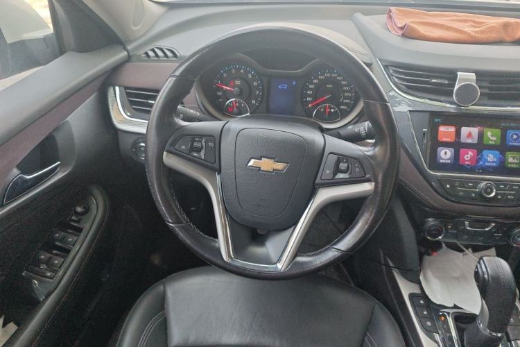 Used Chevrolet Malibu 2017 1.5T Automatic Luxury Edition Steering Wheel